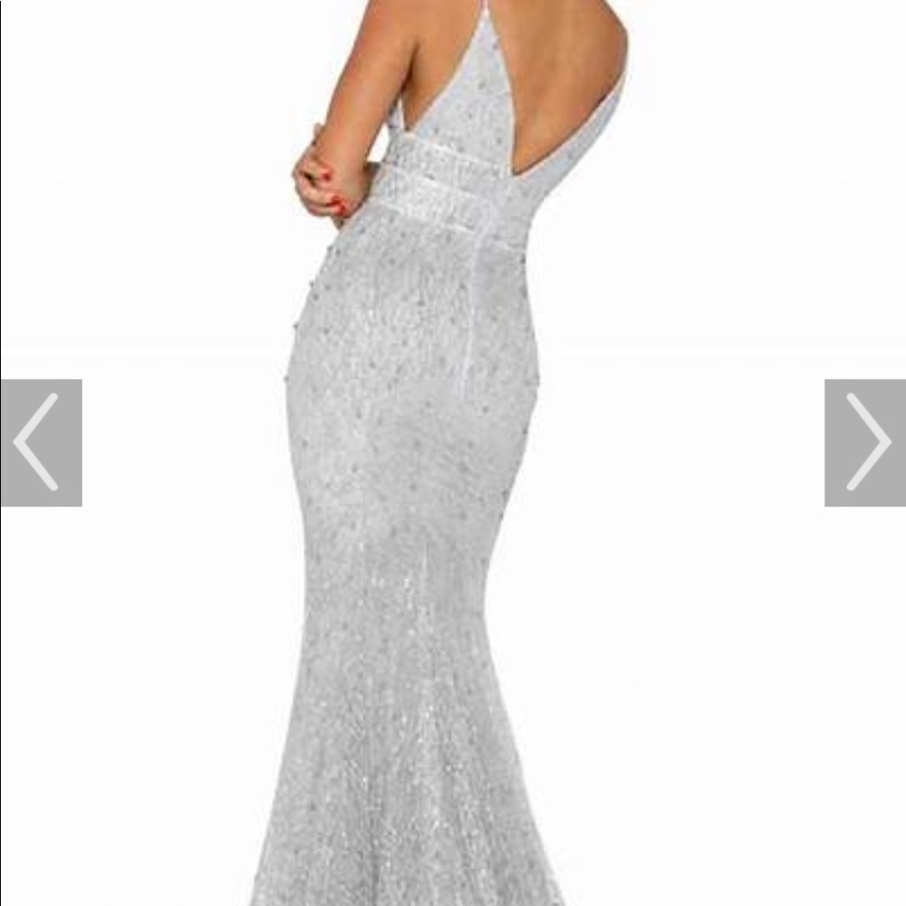 Portia & Scarlett Evening gown grey wi/ silver sparkle accents. - Picture 4 of 4